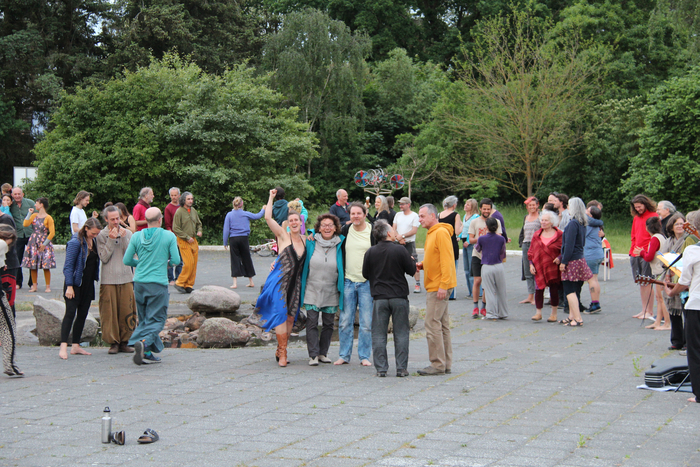 Pfingsten Eröffnung