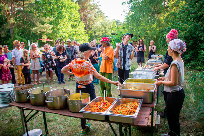 2022Festessen im Garten